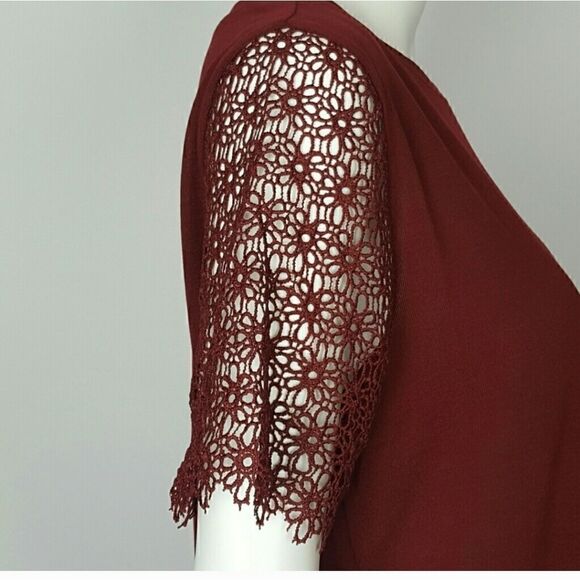 MILEY +MOLLY Women's  Top Short Lace Sleeve NWT - Picture 3 of 5